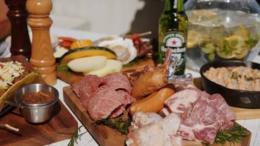 食事・飲み物 / 1