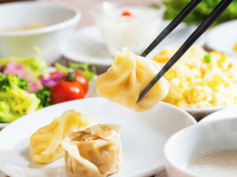 朝食