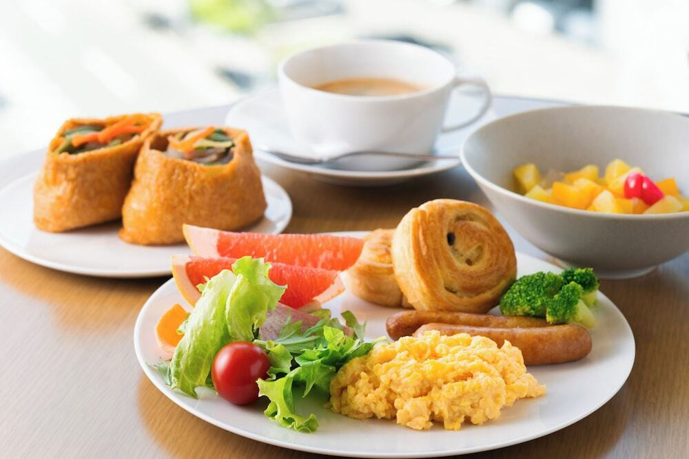 朝食