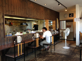 「麺屋 八」内観 773178 