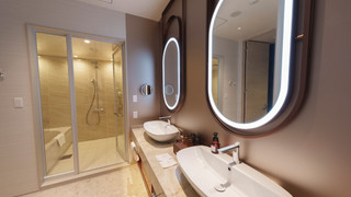 スイートダブル 禁煙 (ラウンジアクセス付き)