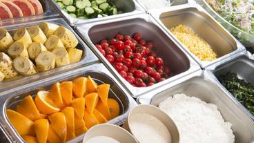 食事・飲み物 / 12