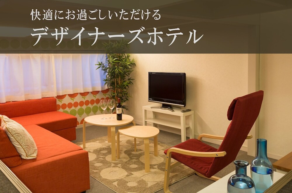 客室内のダイニングエリア