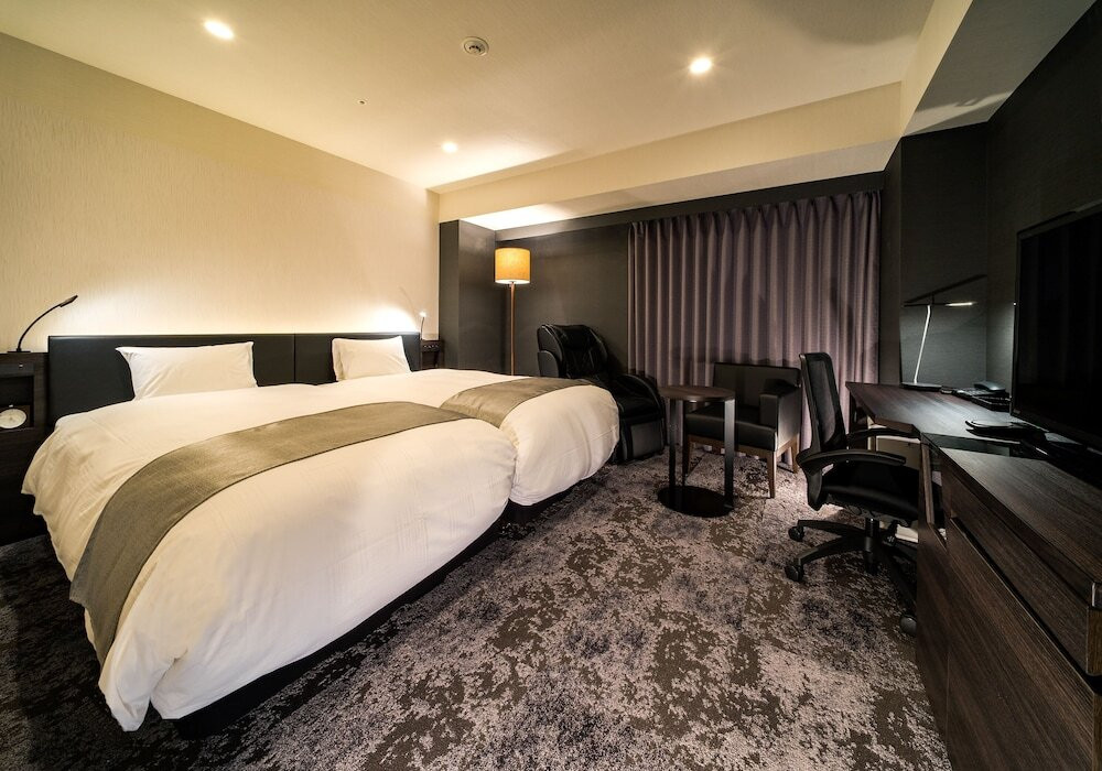 JR郡山駅西口から徒歩約1分3476469