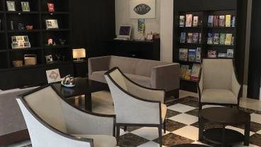 ロビー応接スペース / 5