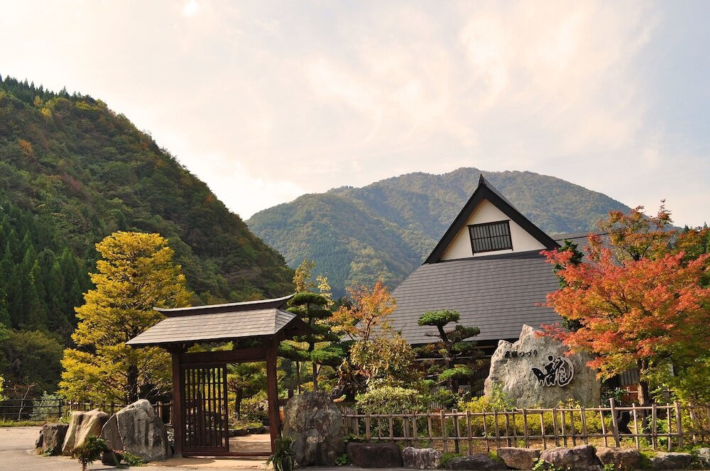 チェックインの後は離れお部屋や個室食事処で2人きりをとことん満喫できる宿3950449