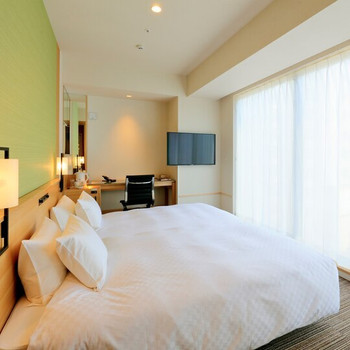 早めにホテルを予約して、賢い女子旅を。2038257