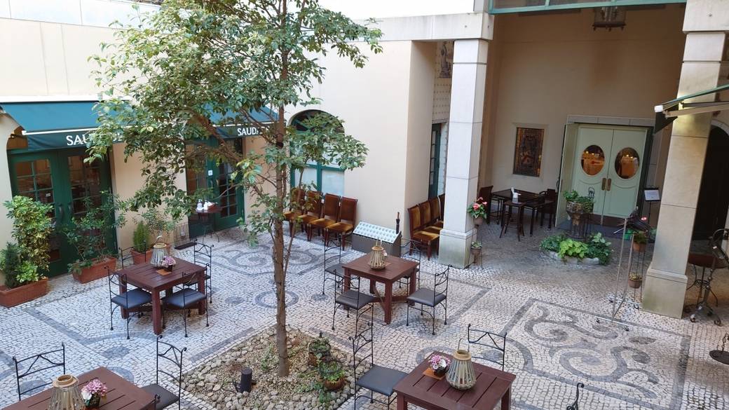 開放的な中庭（パティオ） / 1