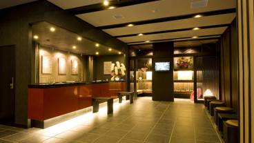 内部エントランス / 2