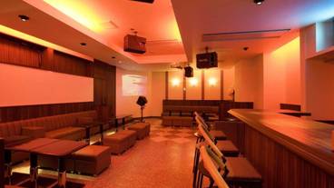 カラオケ ルーム / 18