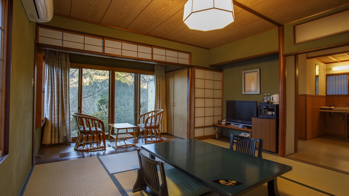 離れ露天風呂付客室一例