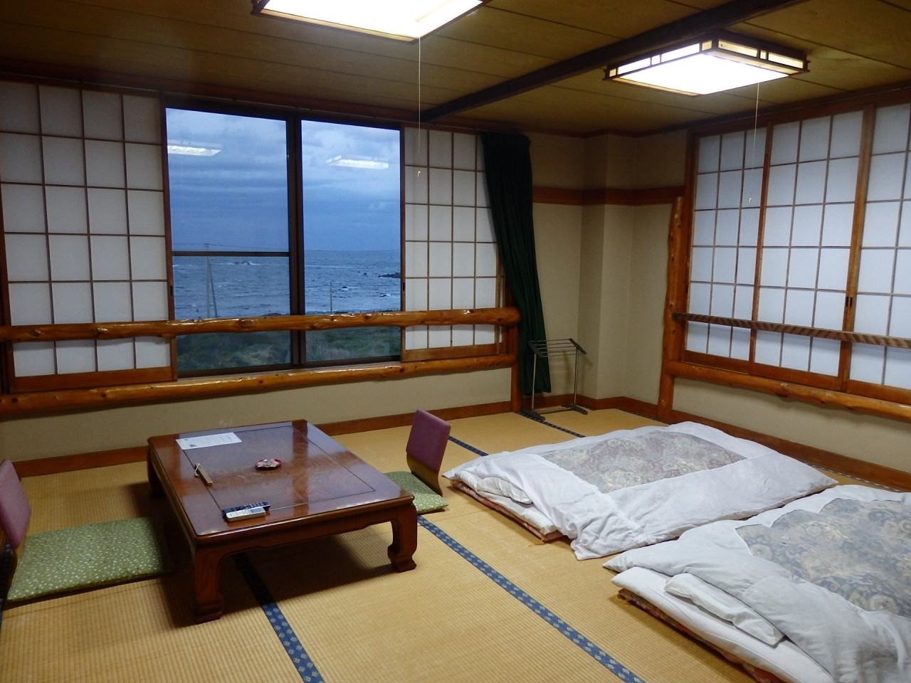 「鉱石ミネラル湯」でカラダの芯からポカポカに4036335