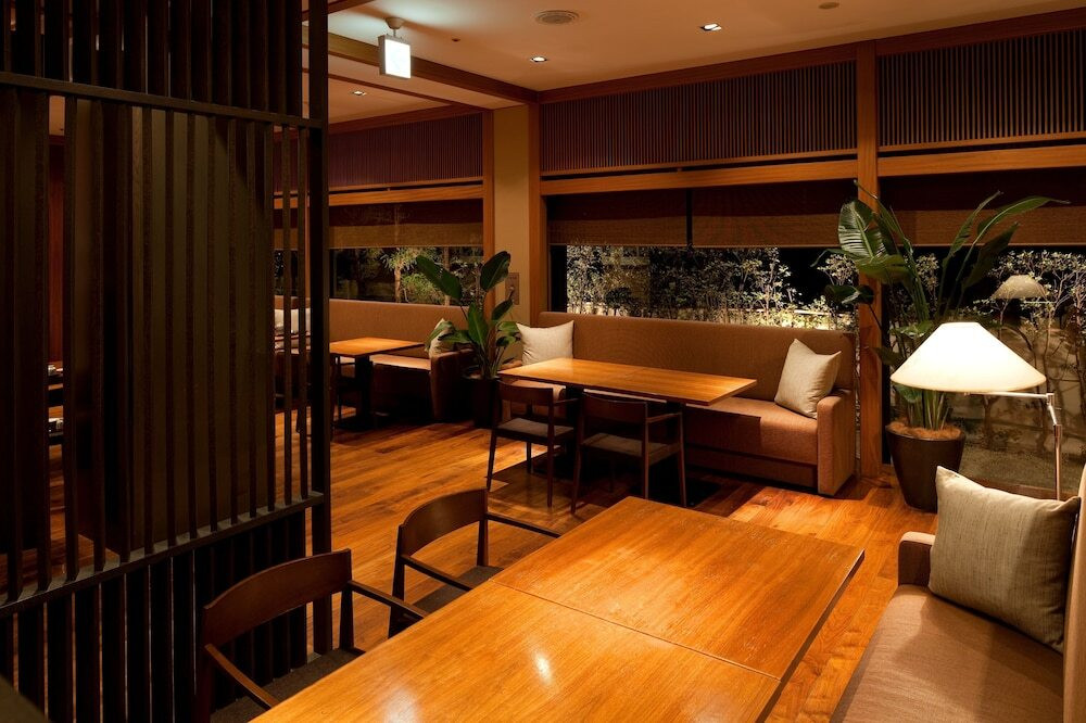 宮島グランドホテル有もと3435382