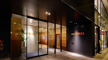 施設の入り口 / 22