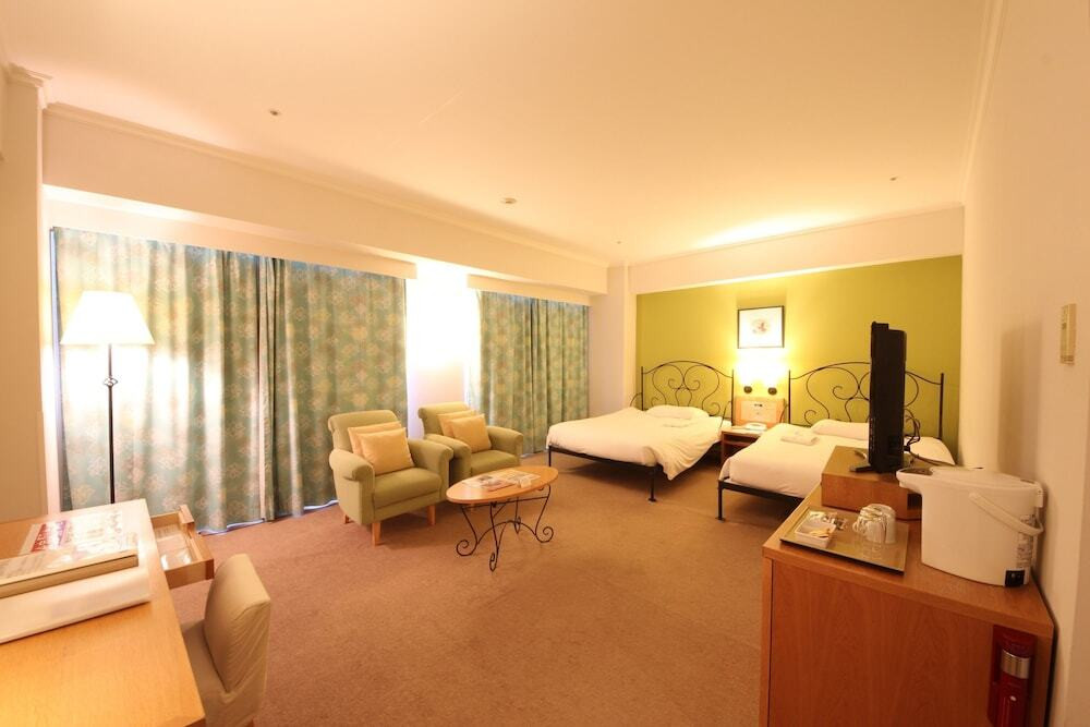 デラックスツインデザイナーズ一例