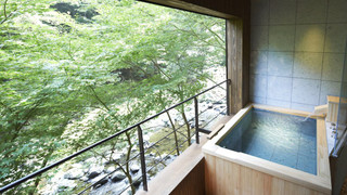 With bath in the room, 20 minutes from Izumisano by bus, can't serve dinner after 7 PM Check in