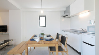 デラックス スタジオ (902)