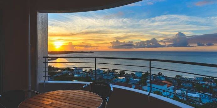 ホテルサンセットヒル（沖縄県 リゾートホテル） / 1