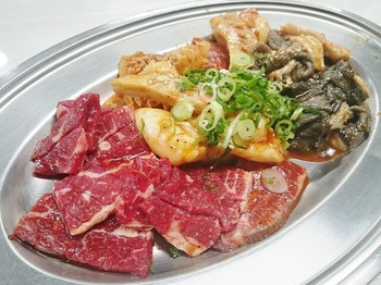 「空 鶴橋本店」料理 1094751 ツラミ・ホソ・ハチノス・焼千枚・ハラミすじ