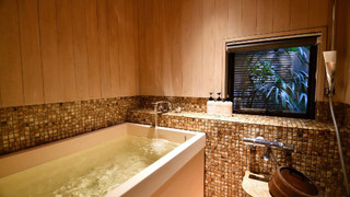 薄紅 ツインベッドルーム 禁煙