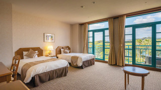 [禁煙]スーペリアツイン42sqm内風呂あり(セパレートバス)