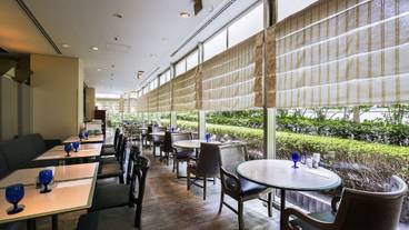 コーヒーショップ / 10