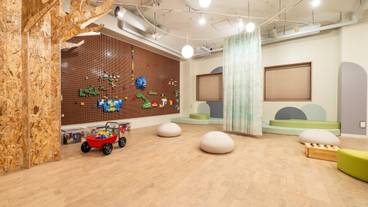 子供用の遊び場 - 屋内 / 9