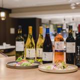 オリエンタルな空間で
美食を楽しむディナー / 3