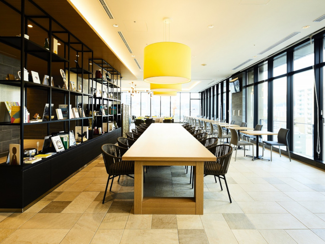 インターゲートラウンジ ライブラリー