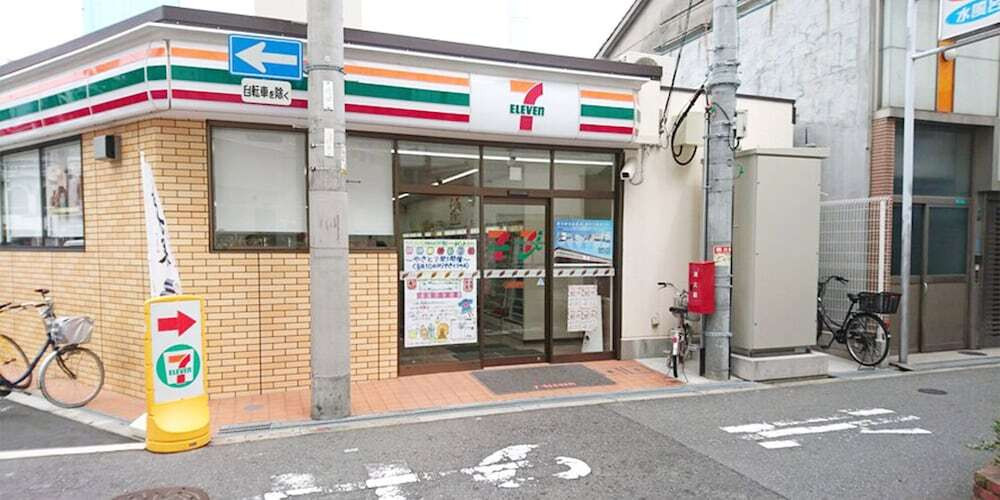 ショッピングモール