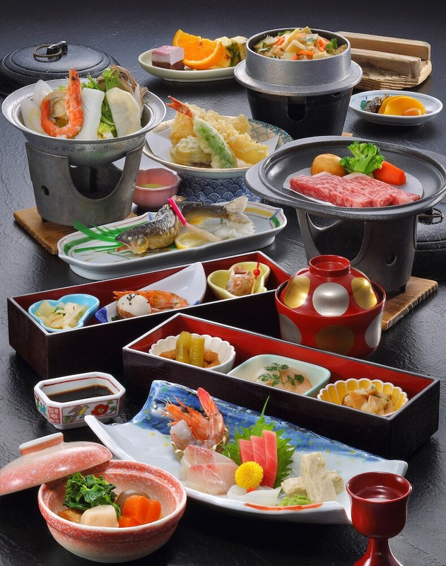 お食事処 月のしづく①