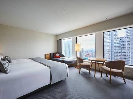 京王プラザホテル / 1