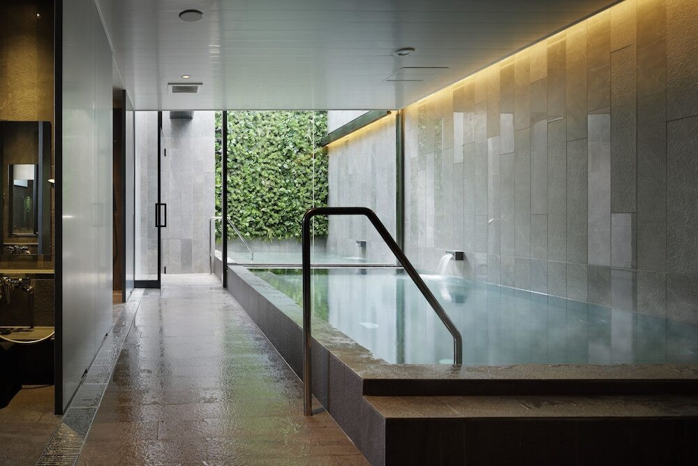 名古屋の中心「栄」にふさわしい、さまざまな「&」3994249