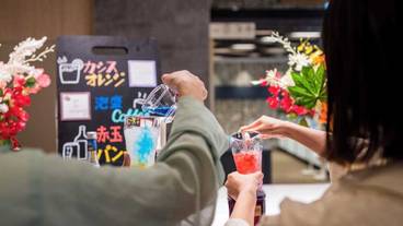 ロビーラウンジ / 14