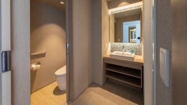 スタンダードツイン・ファミリールーム トイレ / 7