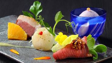 食事・飲み物 / 5