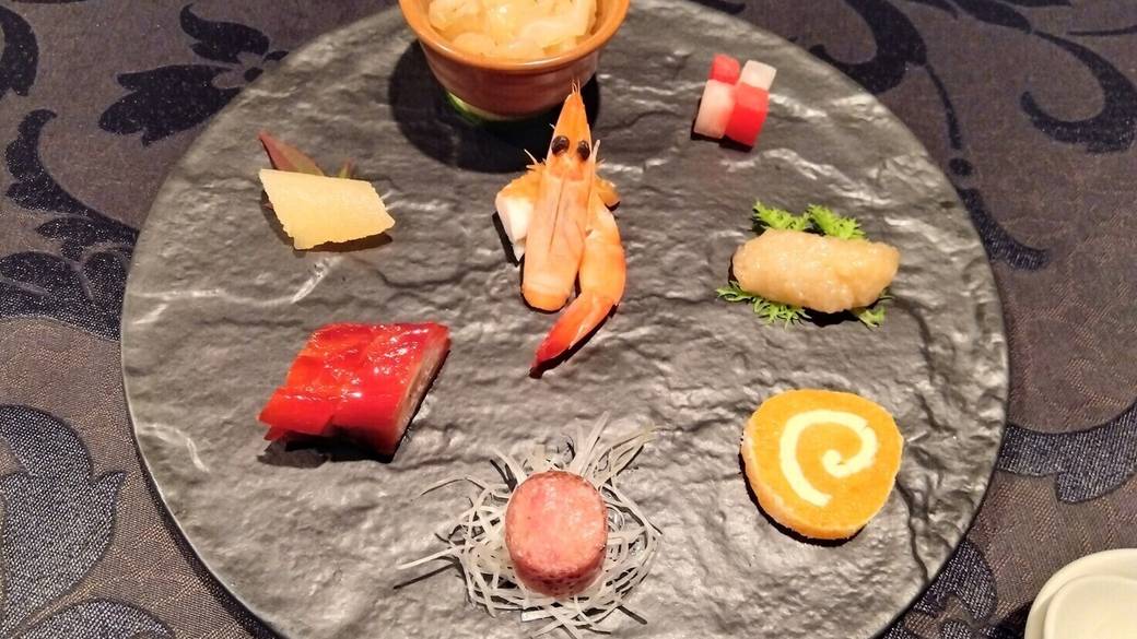 夫とふたりの晩餐
絶品中華に舌鼓 / 3