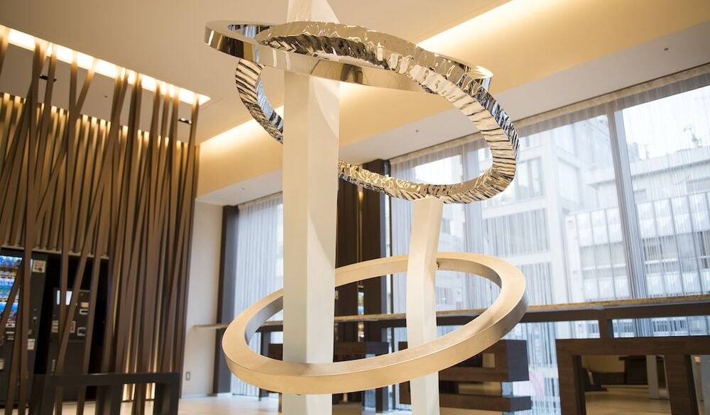 ロビーアート / 1