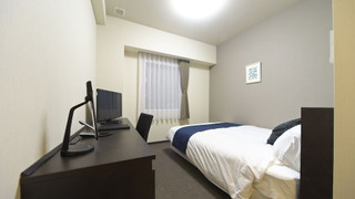 セミダブルルーム  喫煙可