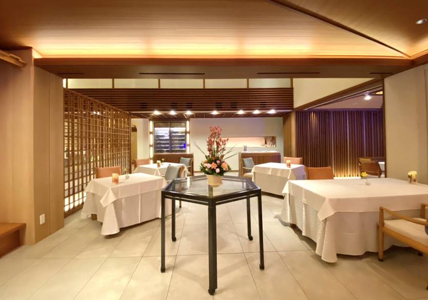 レストラン一例 / 5