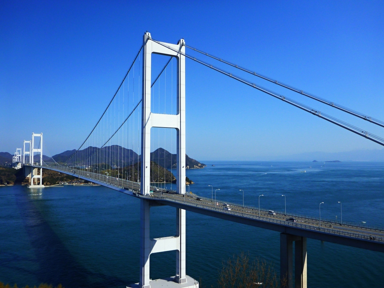 10:30 サンライズ糸山〜糸山公園～来島海峡大橋18904