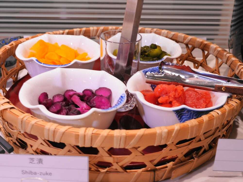 朝食