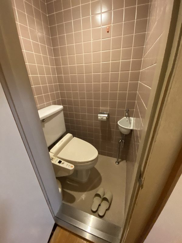 ペーパータオルの設置あり