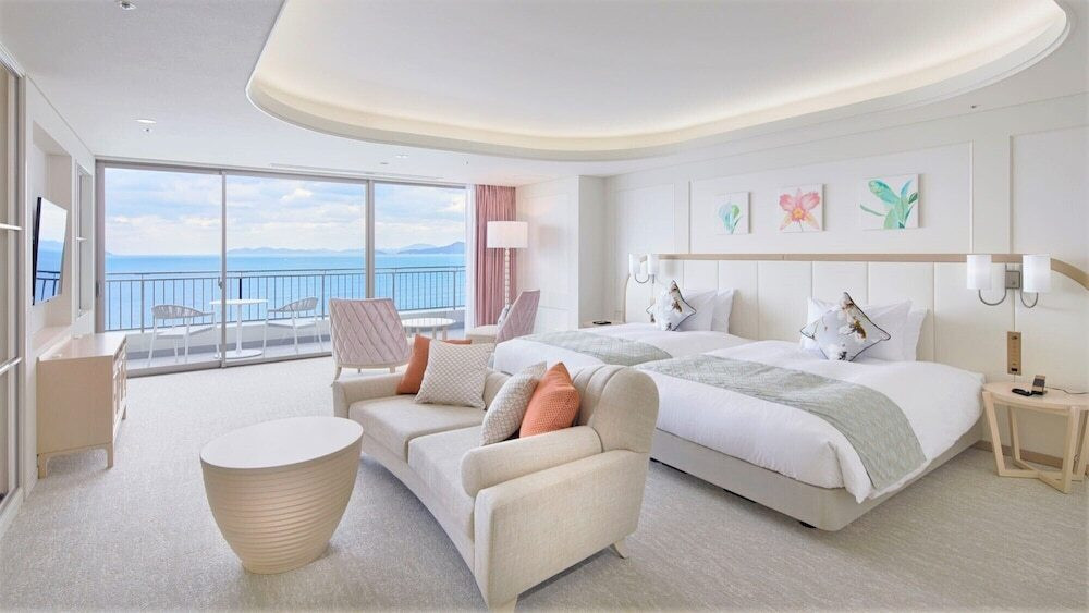 絶景&プールに親子で大満足!ラグジュアリーなステイを3929045