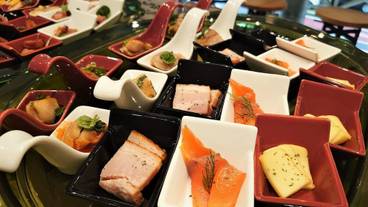 朝食ビュッフェ / 21