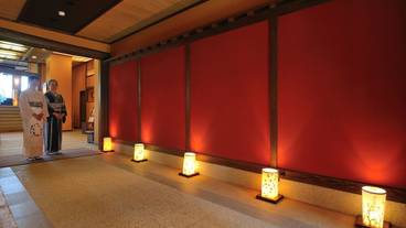 施設の入り口 / 26