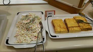 食事・飲み物 / 3