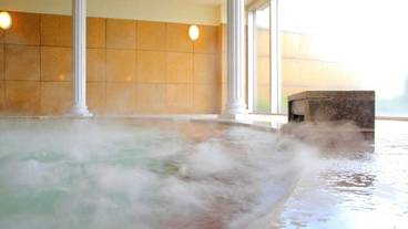 屋内スパ浴槽 / 3