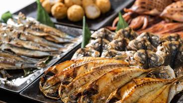 朝食ビュッフェの焼き魚 / 5