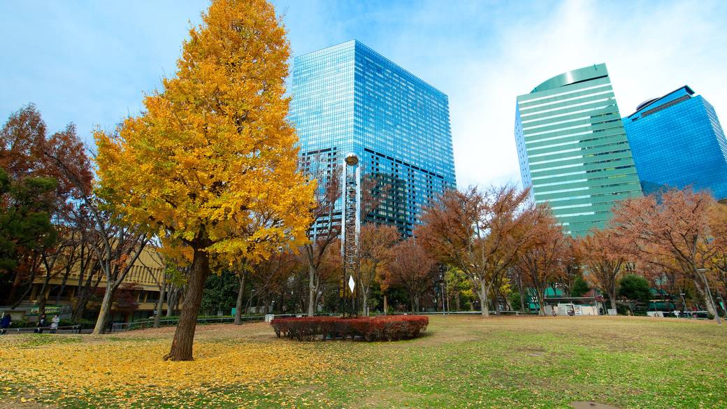 都会のオアシス
「新宿中央公園」へ / 1